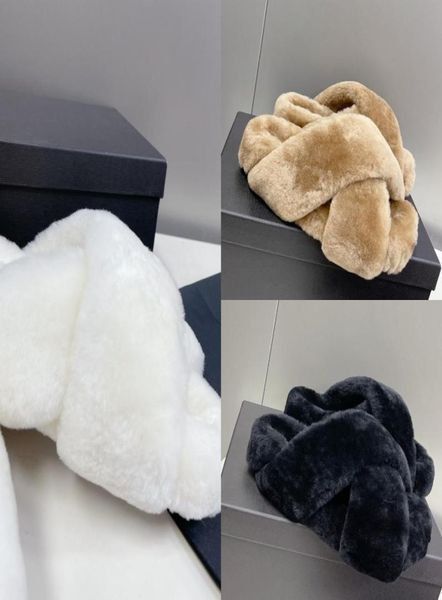 

2022 chunky faux fur slippers slouchy wool plush slide sandal women jils mules designer furry cross sanders platform peep toe casu1202116, Black