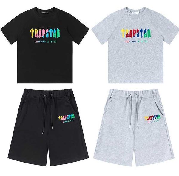 

european and american high street niche tide brand trapstar colorful towel embroidered short -sleeved t -shirt shorts casual youth set, Gray