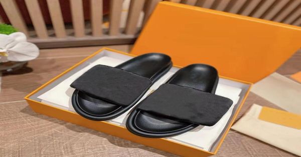 

2022 designer women pool pillow comfort slipper lady nylon wide strap filled soft down letter printed leather sunset flat rubber s8224757, Black
