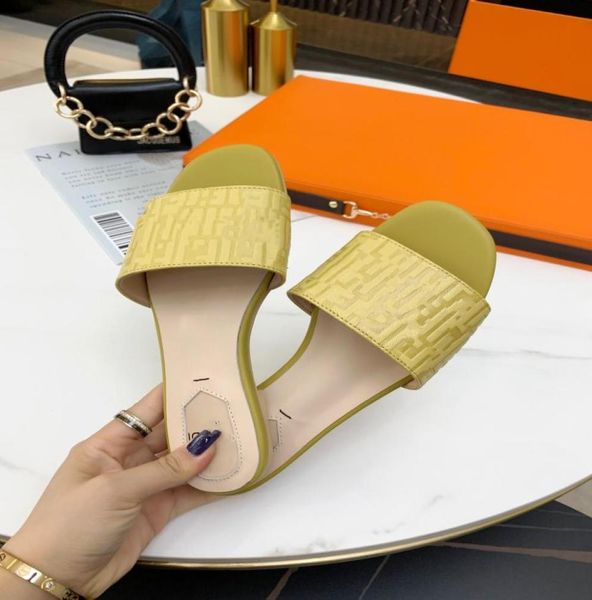 

2022 summer trend women039s slippers outdoor casual shoes high heel flat bottom style send box size35422957528, Black