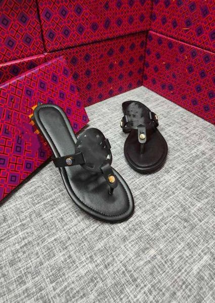 

2021 women sandals hollow out logo flat slippers sandal studded girl shoes arrivel jelly platform slides lady flip flops 35431659735, Black