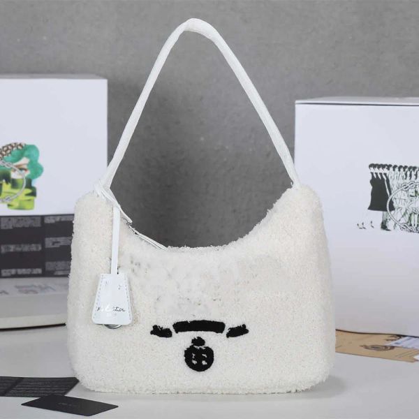 

2023 new luxury fashion shoulder bags re-edition handbag messenger soft terry fabric women mini totes, Black;red