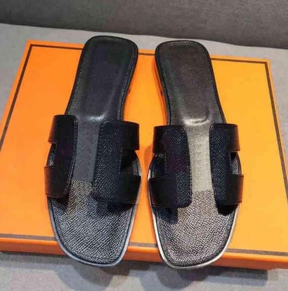 

womens beach slippers fashion classic flat heel 2023 summer designer flops leather lady brand slides famale shoes l bath ladies sandals, Black