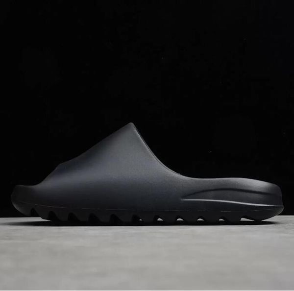 

2023 yeezy slides designer slippers men woman foam slider runner vermillion mineral blue onyx pure yeezies sandal yeezys slipper ochre bone, Black