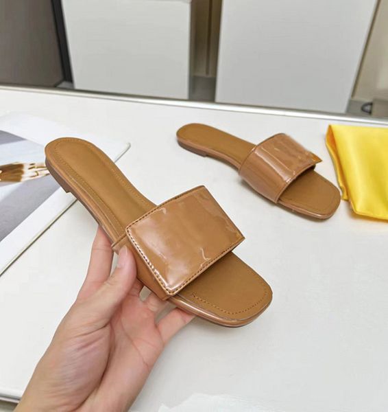 

women slipper sandal shake flat mule calf leather black indoor slippers summer designer luxury fashion outdoors ladies beach flat flip flops