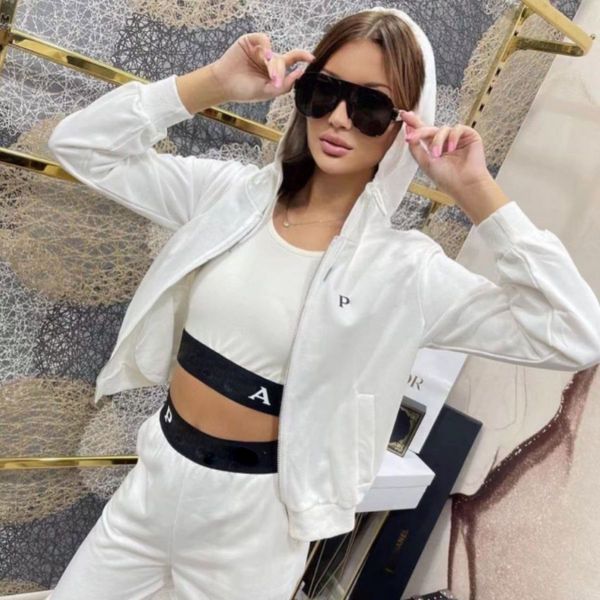 

women's threepiece pants 3 piece set luxury designer sport tracksuits jogging sweatsuit sportswear hoodie yoga jacket, White