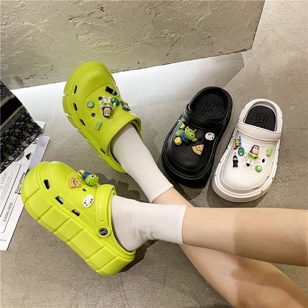 

sandals fashion charms clog shoes outdoor women slippers thick sole cross summer for girls 230420, Black