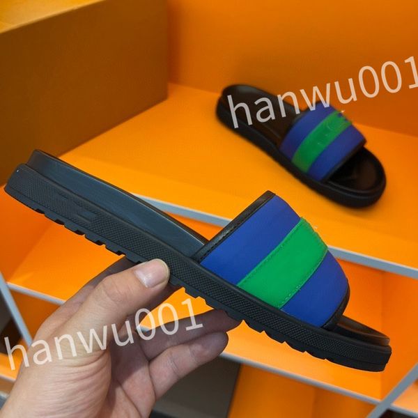 

2023 quality designer men's luxury slippers platform leisure summer wide flat beach sandals, Black