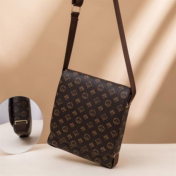 

designers mens crossbody bags luxury men briefcases shoulder bag nylon messenger envelope purses single school with leather handba218n