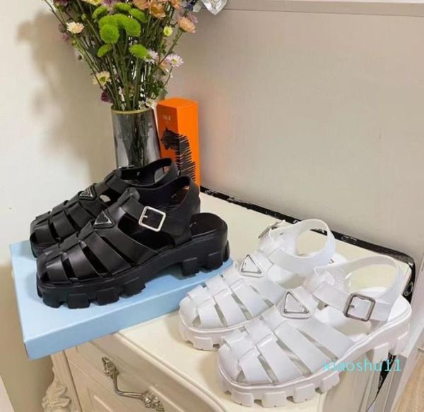 

foam rubber sandals shoes retro beach footwear upper with metal triangle logo buckle slippers sandal loafers muller shoes heatsea4658943, Black