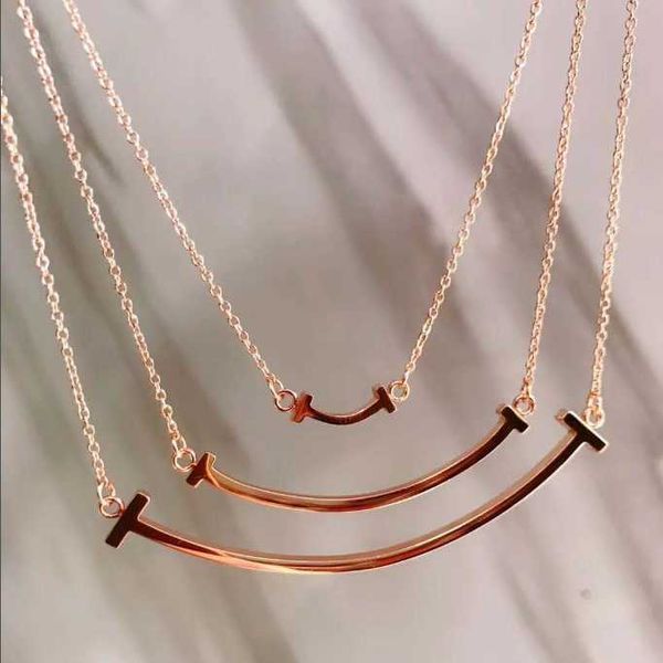 

tiffy smile necklace women's glossy high edition benchmark style face collar chain with diamond overlay sweater, Black