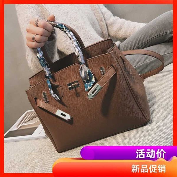 

designer bag herms tote bag shoulder bag crossbody commuter bag new style bag fashion litchi pattern one shoulder handbag large capacity cro