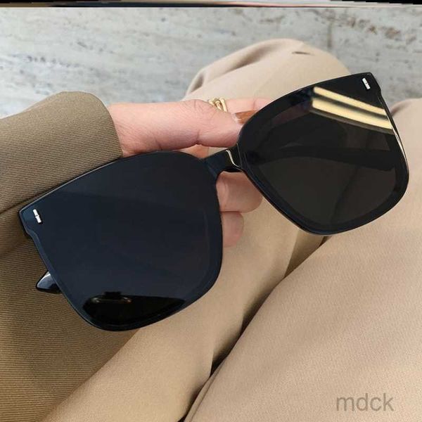

sunglasses new sunglasses women 2023 retro sunglasses women classic square glasses women/men luxury sunglasses, White;black
