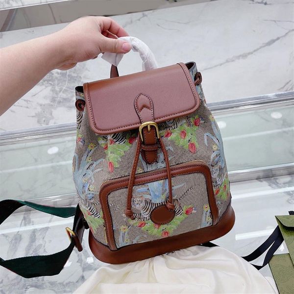 

women backpack bag classic travel bag high shoulder back handbag ladies backpacks cowhide quality super large capacity300n, Black;red