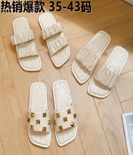 

crossborder large size 43 sandals womens summer pleated soft leather flat bottom rivet fashion shoes slippers3622436, Black