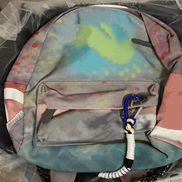 

2021 women travel bags graffiti color retro shoulder backpack catwalk men casual canvas classic doodle limited edition bag185w