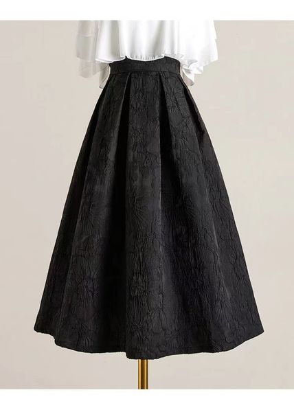 

skirts 2023 autumn mediumlength french retro style puffy black women's dress 230420