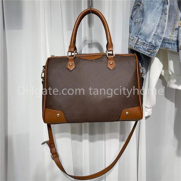 

luxury designer womens travel bags large-capacity printed mans luggage leisure fitness storage portablegym tote bag one shoulder m274p