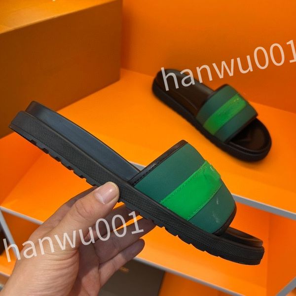 

2023 new quality designer men's luxury slippers platform leisure summer wide flat beach sandals, Black