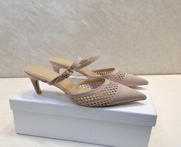 

lace lowcut upper twotone embroidered cotton ribbon slingback high heels9068173, Black