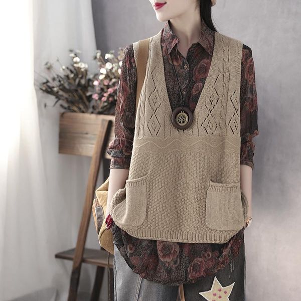 

tanks retro literary autumn and winter woolen vest women wear loose vneck doublepocket knit sweater and waistcoat, Black;white