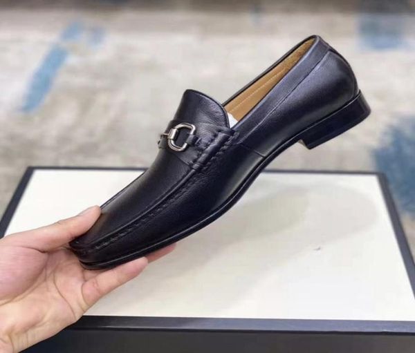 

luxury name design shoes mens loafers men039s dress shoes horsebit metal buckle letter printed suede velvet wedding shoe fashio8614139, Black