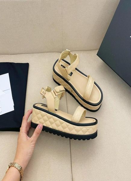 

designer women sandals womens slides crystal calf leather casual shoes quilted platform summer beach slipper 35409169271, Black