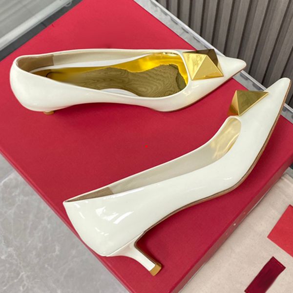 

2023 stilettos women 's shoes sandals women rhinestone chain bride dresses buckle stiletto pointed toe ankle bright diamond-chain high-, Black