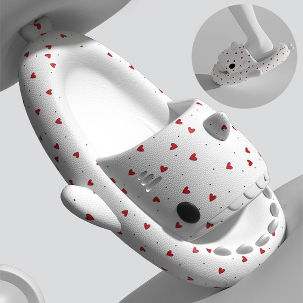 

couple shark slippers heart shaped printed shoes women and men non-slippers, Black