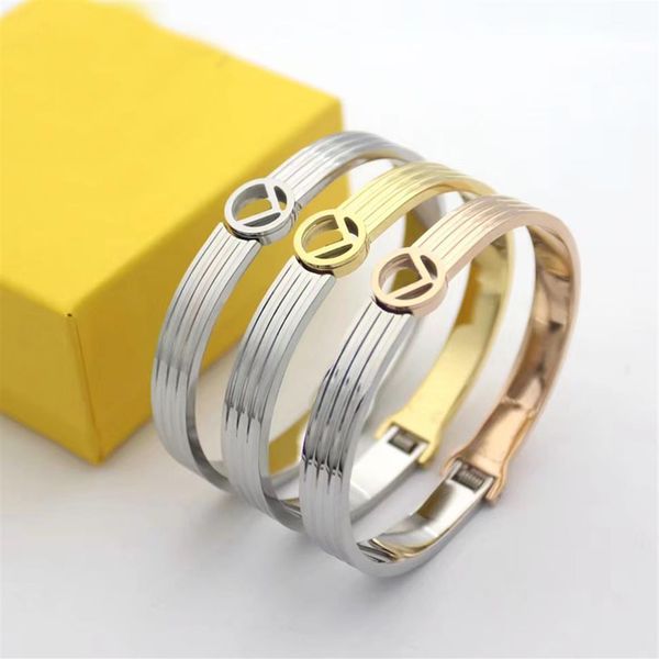 

2022 charm bracelets bangle for women and mens party jewelry for couples lovers engagement gift245v, Black