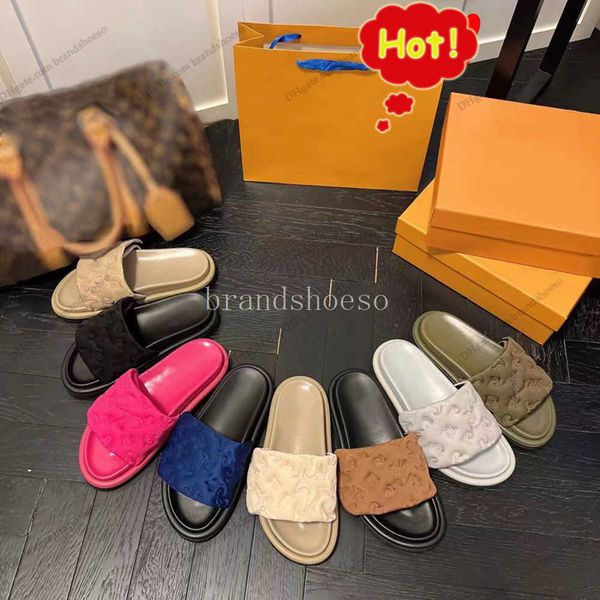 

2022 designers pool pillow mules women sandals sunset flat comfort mules padded front strap slippers fashionable easy-to-wear style slides, Black
