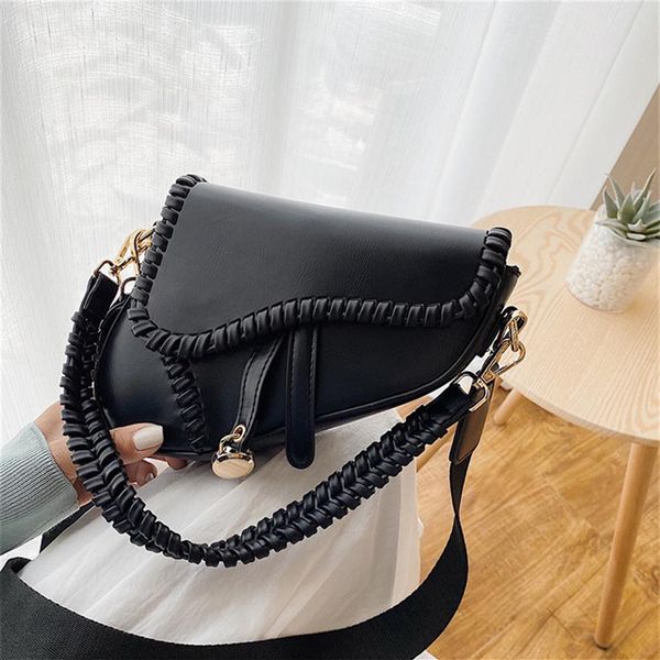 

handbag saddles bag with strap designer bag backpacks tote wallet magnetic metal pendant purses shoulder bags wom220j