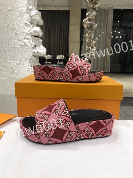 

2023 designer fashion women's sandals slippers leather shoes luxury atmosphere high quality, Black