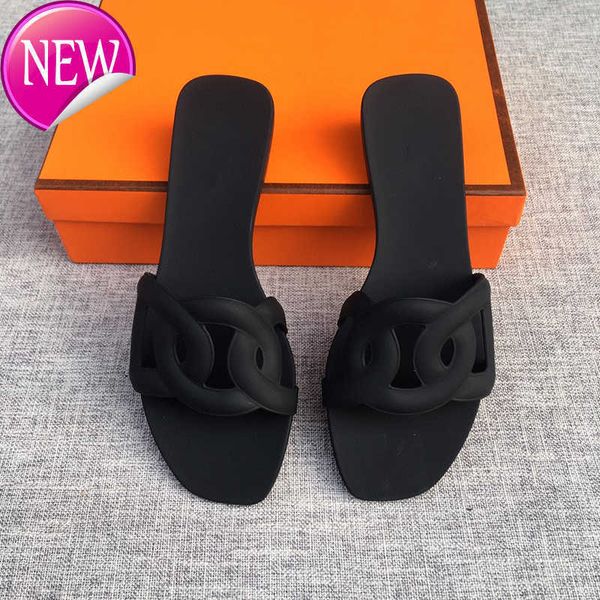 

slippers 2022 luxury designer oran ladies sandals chain slide summer rubber big head fashion beach flat top, Black