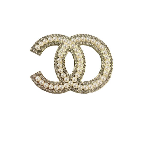 

Luxury Brand Brooches Designer Jewelry Letter Brooch Pins Rhinestone Brooches Pin Women Accessories Wedding Party Gifts