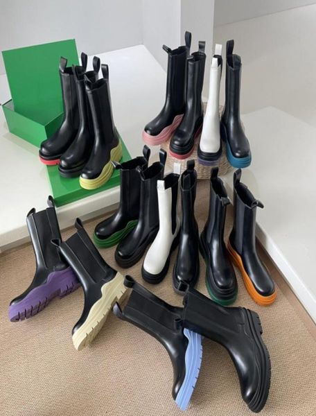 

2022 latest women boots tire storm tires up chunky high boot real leather shoes crystal outdoor martin chaussures de designer plat7063071, Black