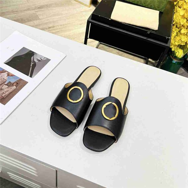 

fashion slippers 2023 ggity luxury design summer men's and women's flats thick soled leather rubber lettering logo casual cartoon, Black