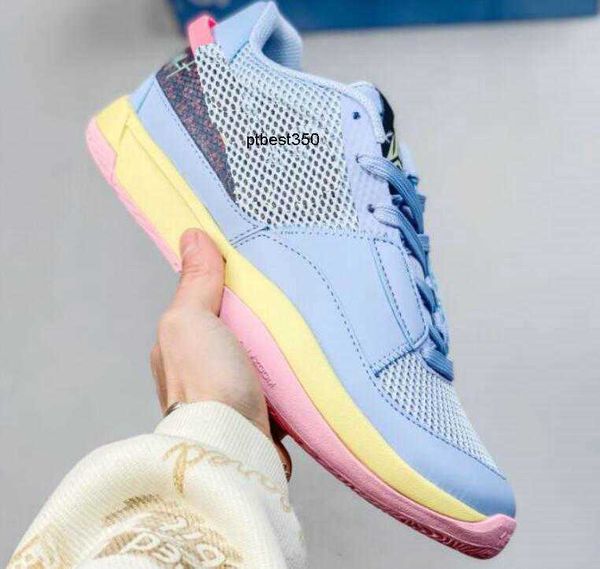 

basketball shoe ja 1 day 1 ja morant first signature sneakers men women boys girs for sale grinch dark grey pure platinum bright mango disco, Black