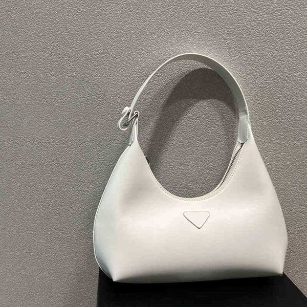 

shoulder bags designer underarm bag women elegant handbags leather candy color purses letters printing 220831