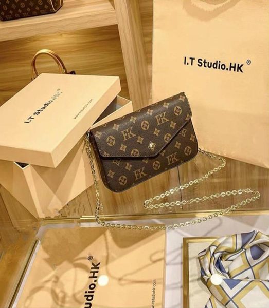 

women messenger leather handbag evening bag original box flower checkers date code serial number embossed patterns4627426