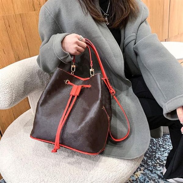 

brand 22ss day packs women letter print new shoulder bag drawstring bags letter printing 4colors230c