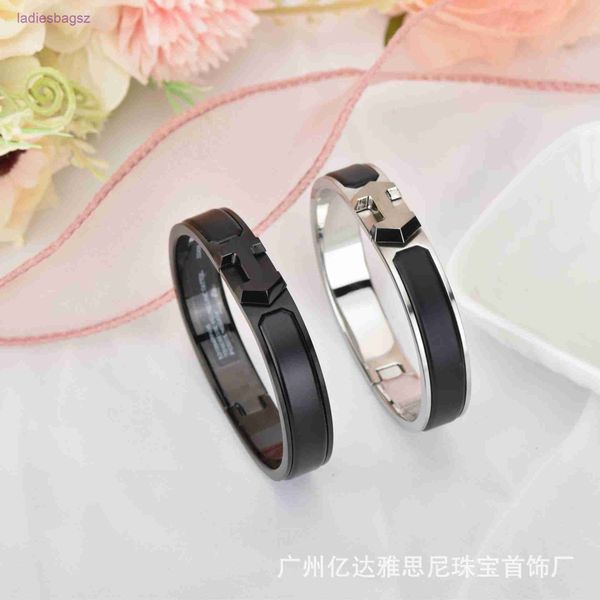 

original edition hermss aijia h-family new high version bullet head h-shaped couple bracelet brushed frosted cool black warrior men's a