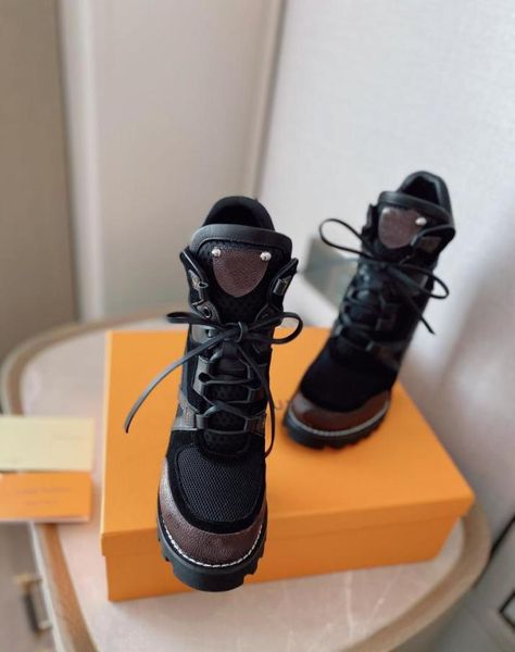 

2022 star trail ankle boot designer luxury women martin boots desert genuine leather booties high heel treaded rubber outsole4220963, Black
