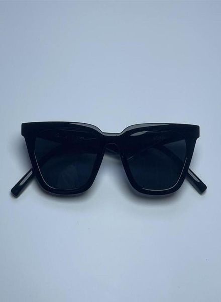 

sunglasses 2022 brand small frame women vintage lovely designer sun glasses female lady fashion oval eyewear uv400 agail5939613, White;black