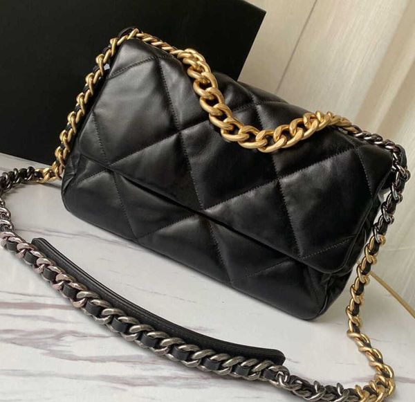 

shoulder bags 2022 luxury handbags designer 19 bag women fashion lambskins soft leather tote purse crossbody metal chain flap shoulder bags