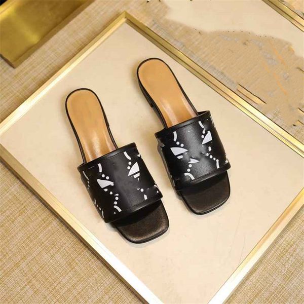 

fashion slippers 2023 ggity luxury design summer men's and women's flats thick soled leather rubber lettering logo casual cartoon, Black