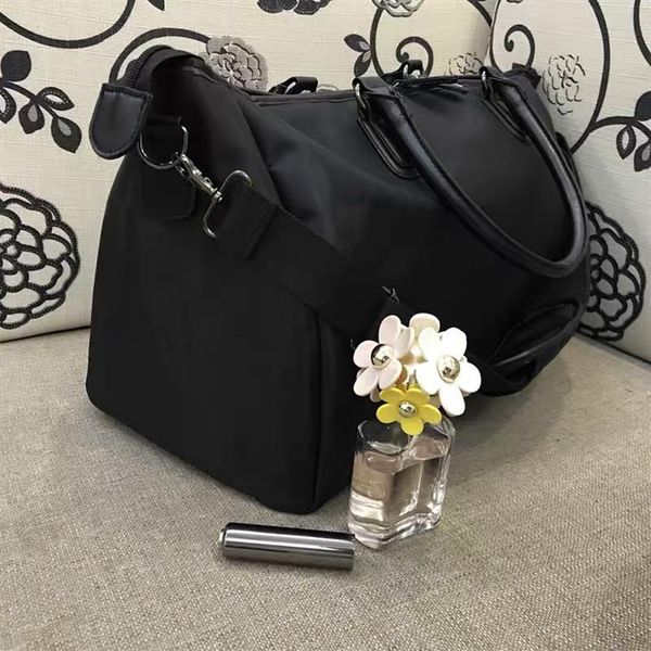 

classic sport bag 2 way style duffel case good quality fashion printing travel bag yoga sport bag beach case tote shopping bagani257o