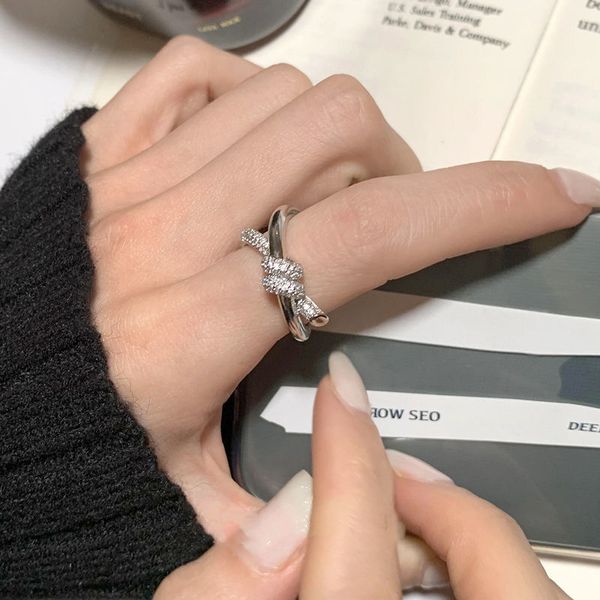 

vintage engagement rings light luxury niche design kink ins diamond ring female temperament, a senior index finger ring students ring fashio, Silver