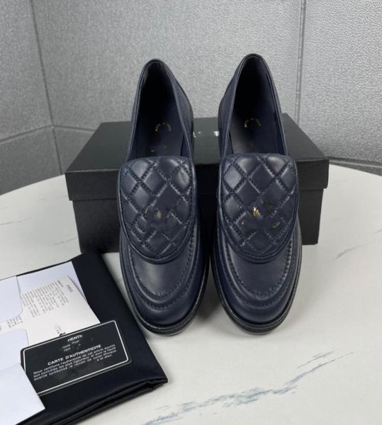 

spring 2022 new small fragrance wind sandals loafers diamond lattice one foot pedal fashion versatile metal buckle8991572, Black