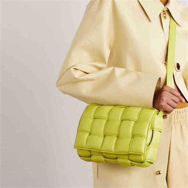 

designer bottegas bags venetas handbag leather hand plaid small star same style fashion texture with logopi4o with logo